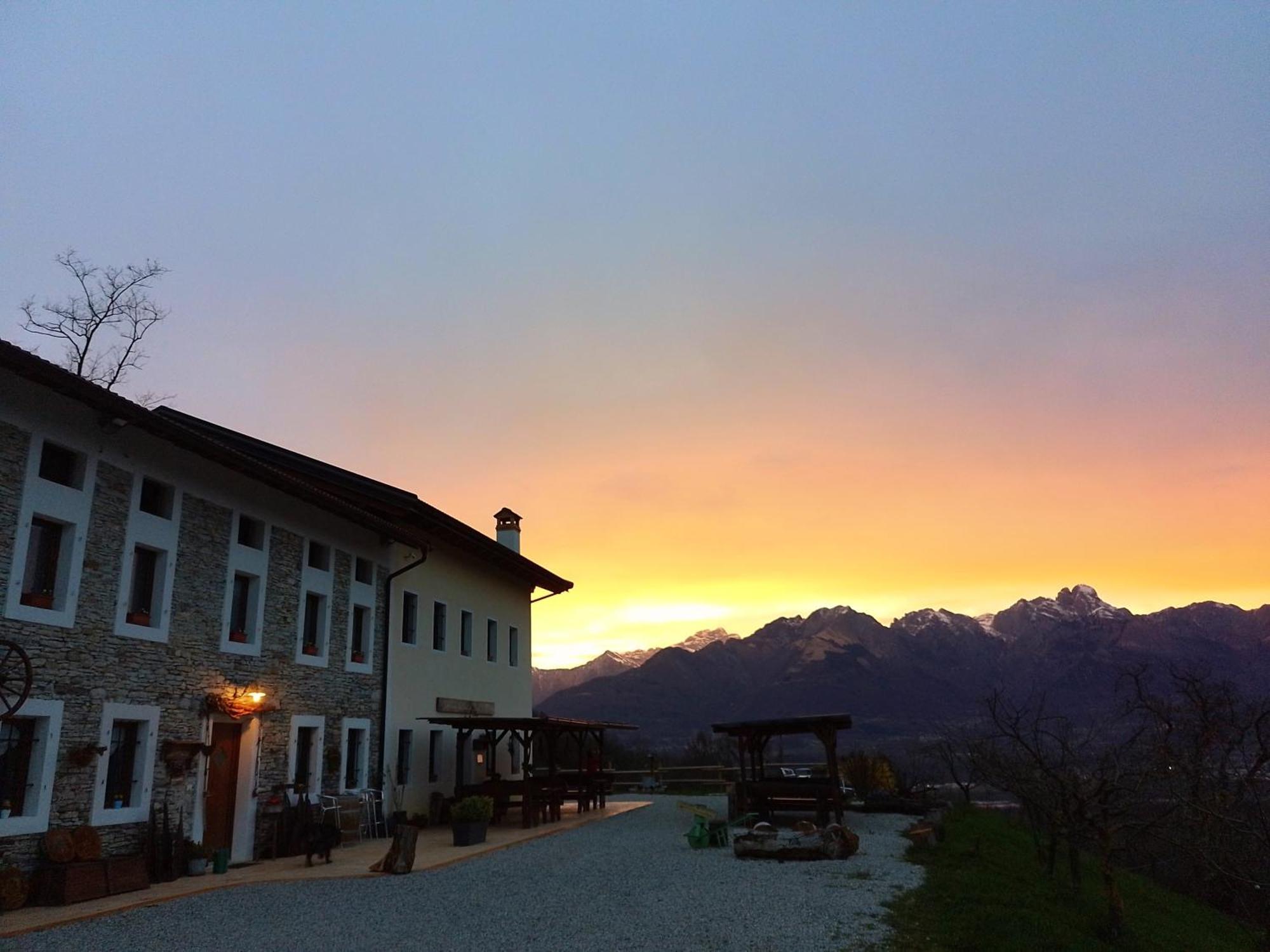 La Casa Nei Boschi Farm stay *